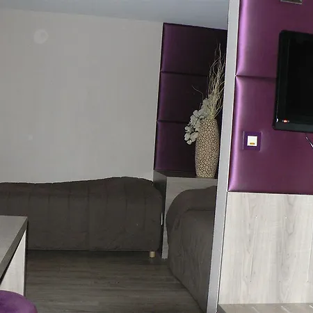 Le Trefle Hotel 3*