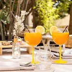Le Trefle Hotel 3*