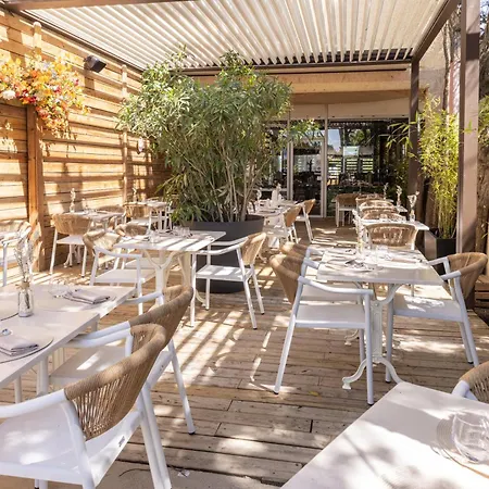 Hotel Le Trefle