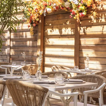 Le Trefle 3* Portet-sur-Garonne