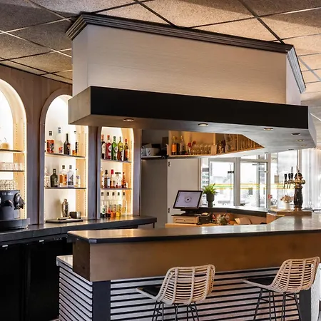 Le Trefle Hotel 3*