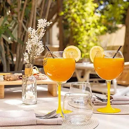 Le Trefle Hotel 3*