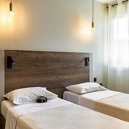 Le Trefle Hotel
