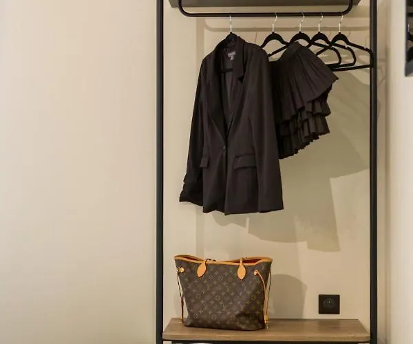 Le Trefle 3* Порте-сюр-Гарон