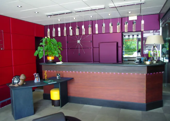 Le Trefle Порте-сюр-Гарон