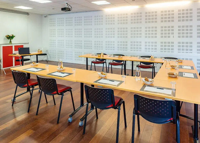 Le Trefle Отель 3*