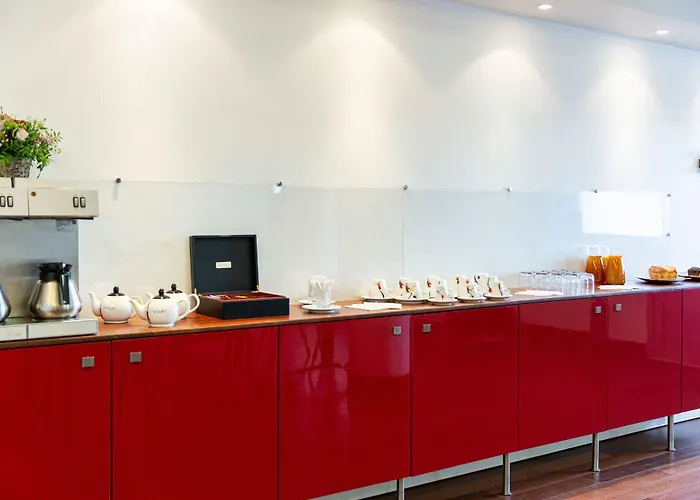 Le Trefle Порте-сюр-Гарон